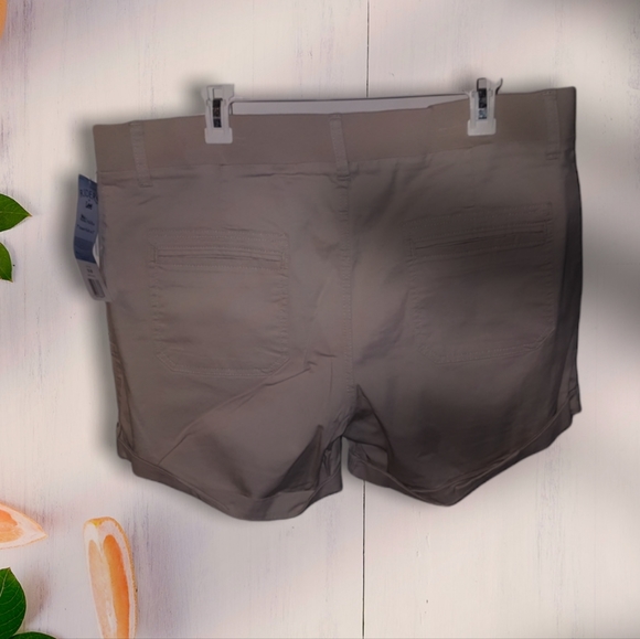 Nwt Riders by Lee shorts - Picture 2 of 4